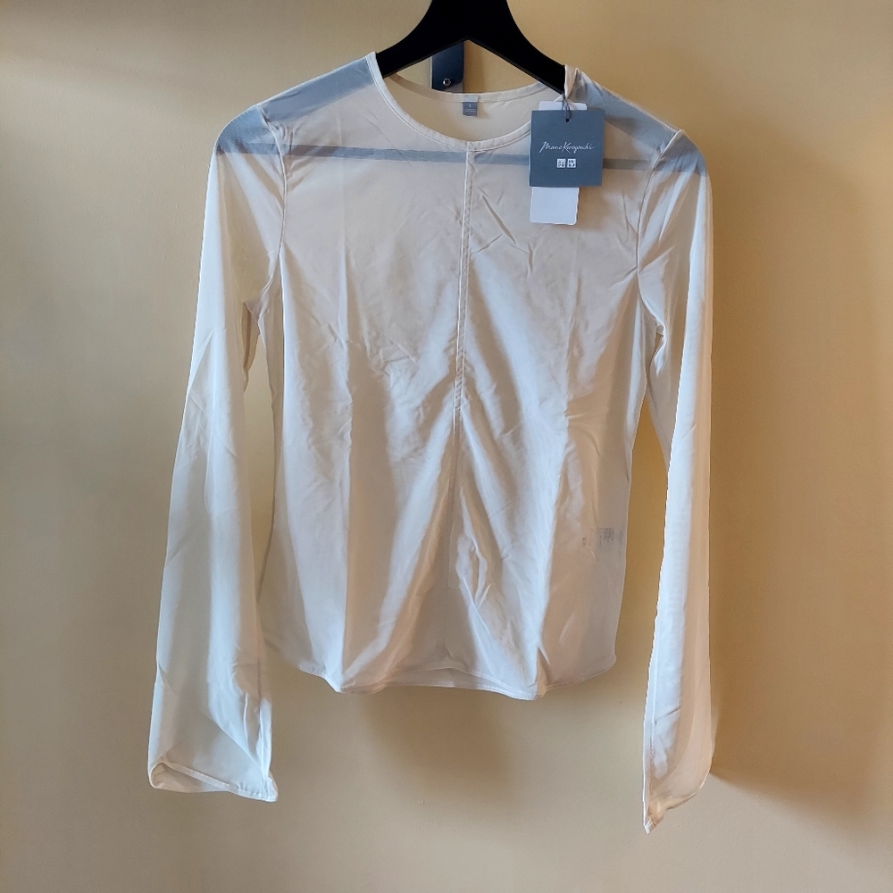 Uniqlo sheer crew neck NWT size S